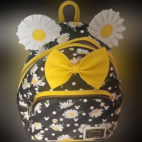 Disney Loungefly Yellow and White Daisy Mini Backpack